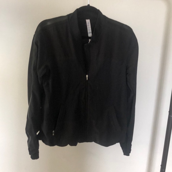 lululemon athletica Jackets & Blazers - Lululemon jacket